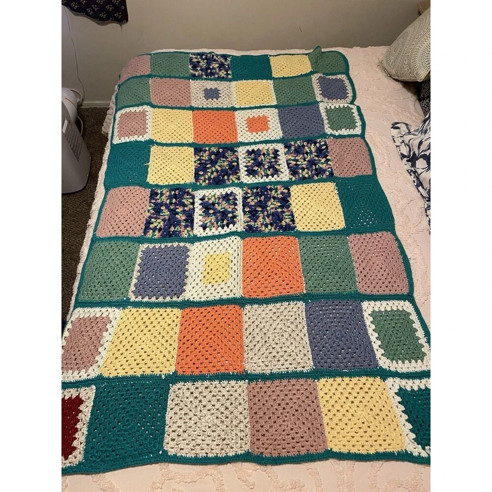 Vintage 1980s Pastel Heavy Crocheted Granny Square Throw Blanket 64x44”